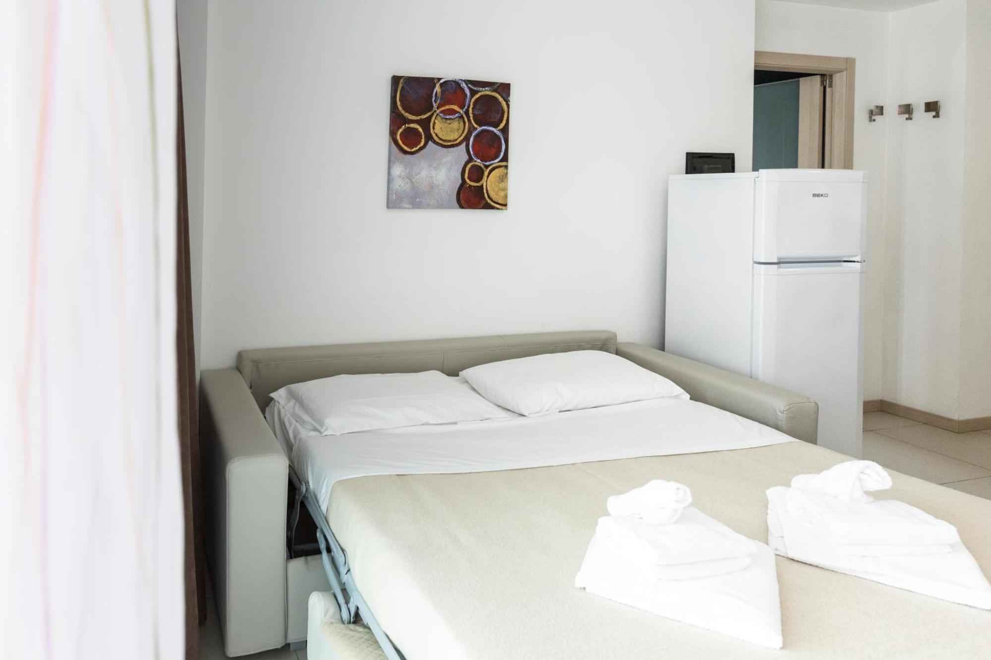 Residence Aprilia Grado Buitenkant foto