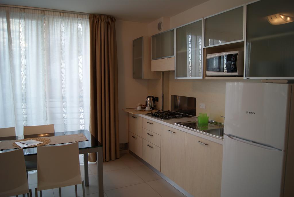 Residence Aprilia Grado Buitenkant foto