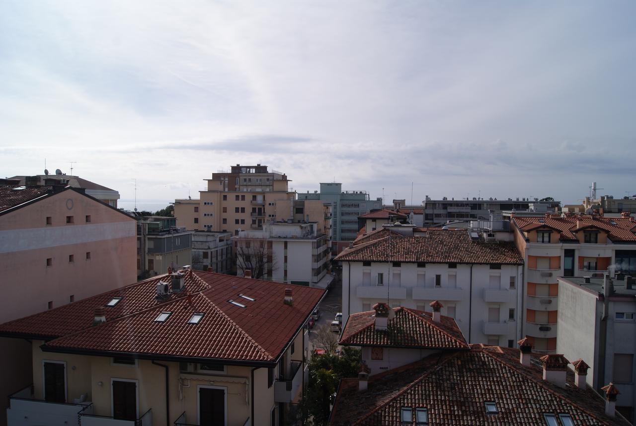 Residence Aprilia Grado Buitenkant foto