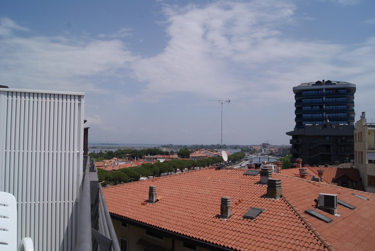 Residence Aprilia Grado Buitenkant foto